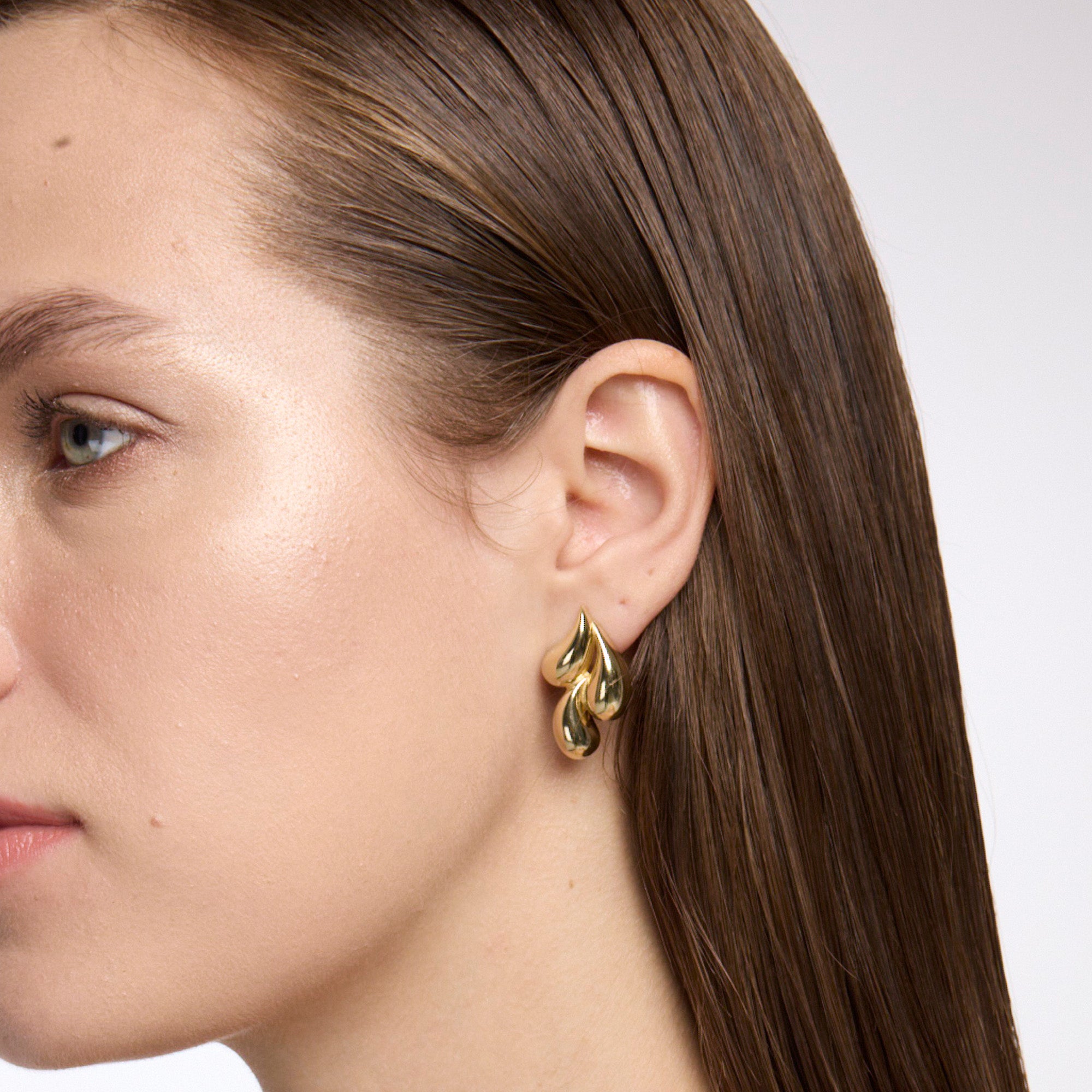 Mila Earring