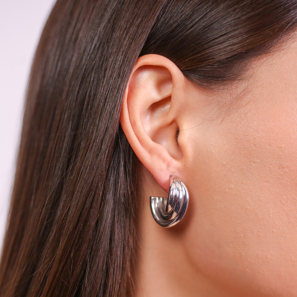 Naya Earring