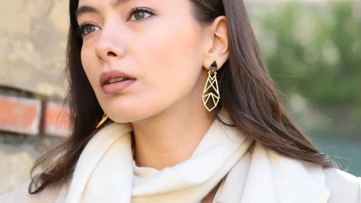 The Striking Detail of Endless Love: "X Earrings"