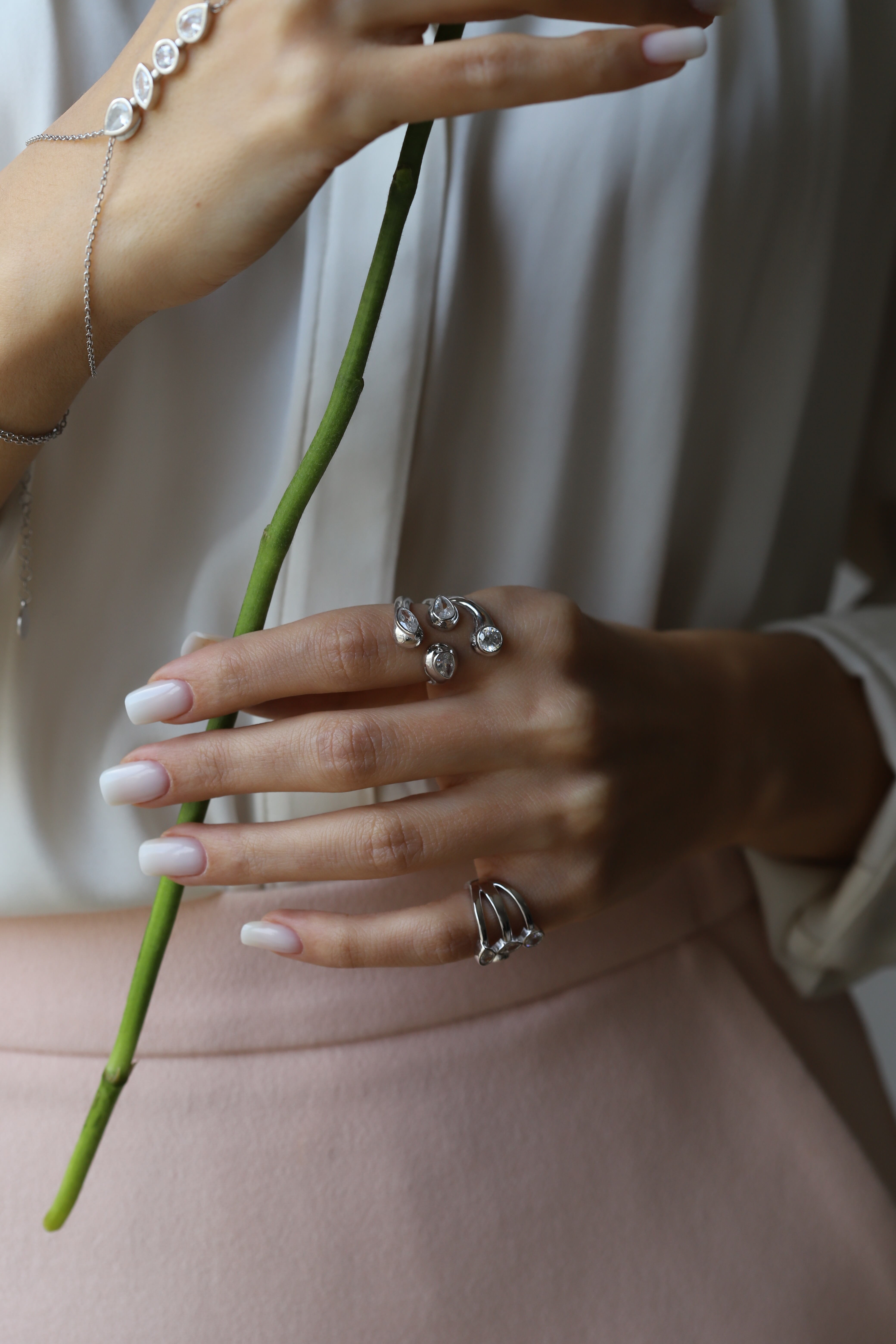 Anillo Laila
